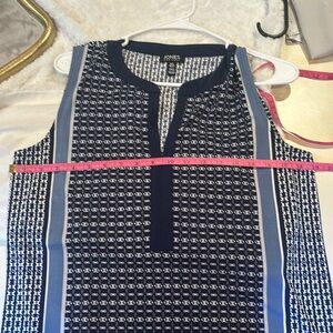 Jones New York Women’s Sleeveless Top Size Medium Navy